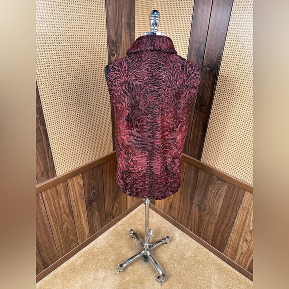 Vintage Robert Mann Furs Dyed Red Persian Lamb Fur Vest Jacket Coat Small - Picture 5 of 11